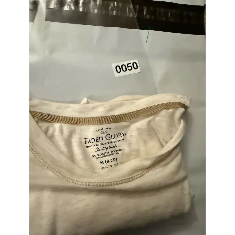 Faded Glory Women's M Beige Long Sleeve T-Shirt with Star Design - Picture 6 of 8